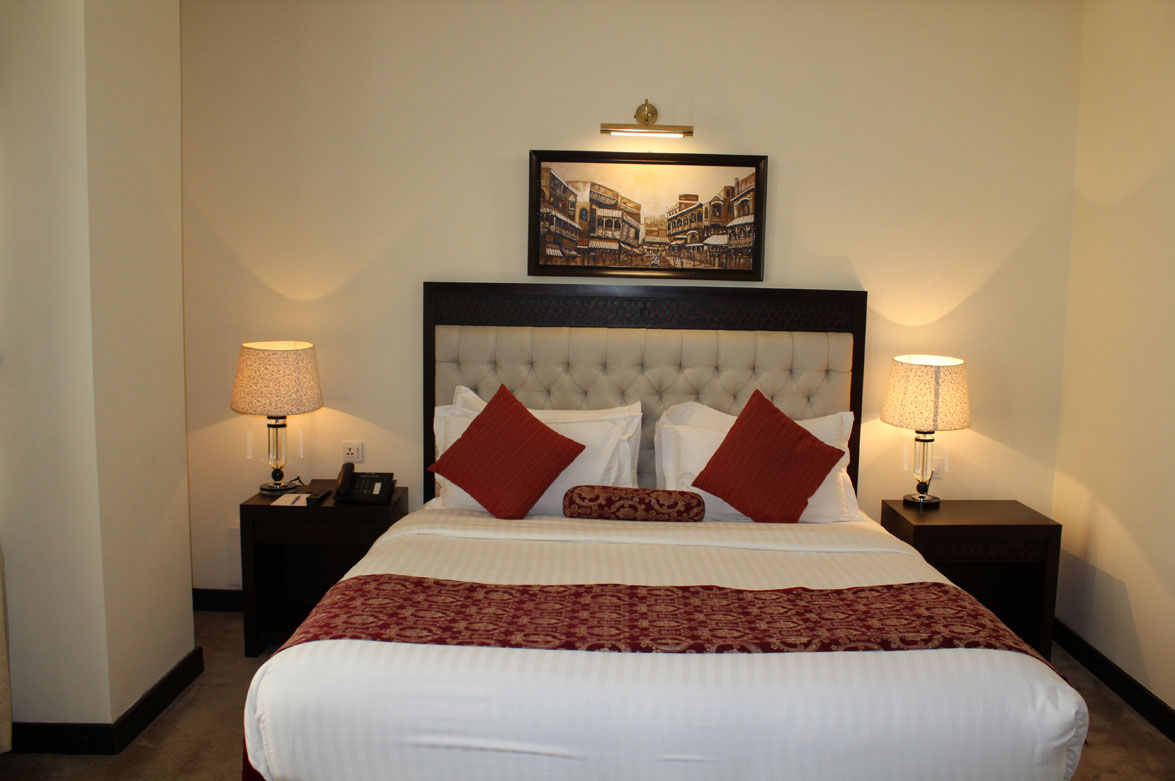 Deluxe Suite Room